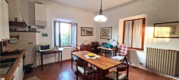 Casa de 4 habitaciónes en Lastra a Signa, Italy No. 29099 12