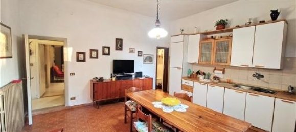 Casa de 4 habitaciónes en Lastra a Signa, Italy No. 29099 16