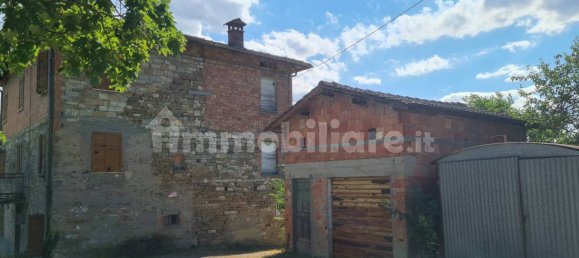 8 bedrooms House in Prignano sulla Secchia, Italy No. 222403 3
