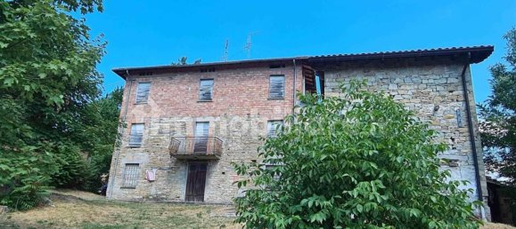8 bedrooms House in Prignano sulla Secchia, Italy No. 222403 13
