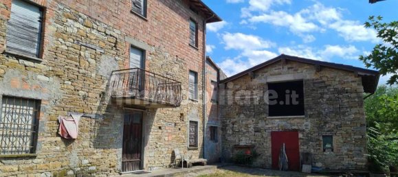 8 bedrooms House in Prignano sulla Secchia, Italy No. 222403 12