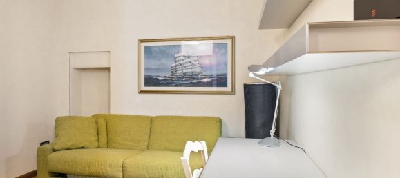 4 rooms Apartment in Florence, Italy No. 290815 8