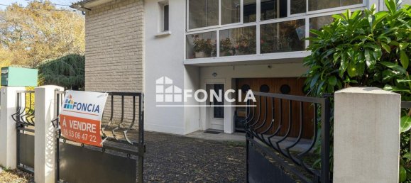 3 Schlafzimmer Haus in Champcevinel, France, Nr. 338911 4