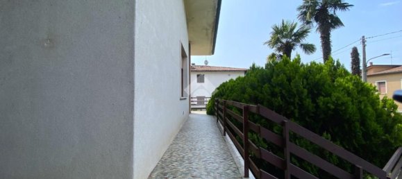 7-Zimmer Villa in Orzinuovi, Italy, Nr. 142892 22