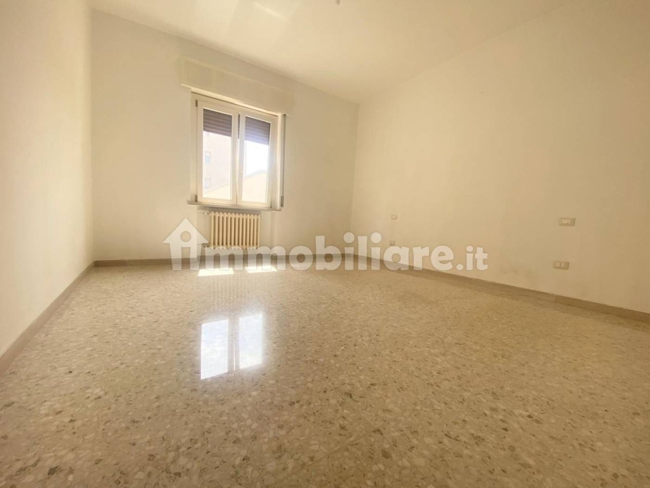 1 bedroom Apartment in Pescara, Italy No. 87060