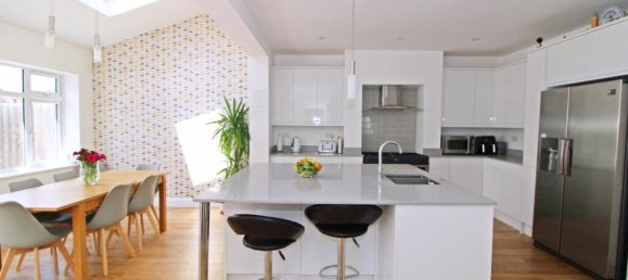 4 Schlafzimmer Gewerbliche Immobilie in Beckenham, United Kingdom, Nr. 1124 3