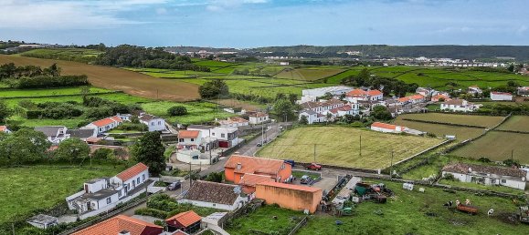 Casa de 3 dormitorios en Praia da Vitoria, Portugal No. 25869 13