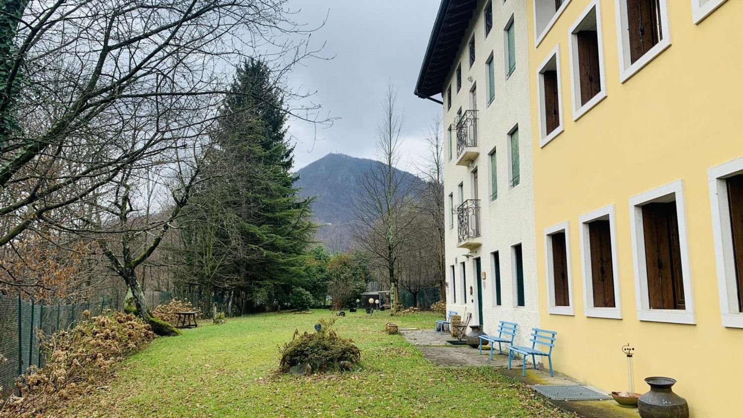 12 rooms House in Recoaro Terme, Italy No. 297074