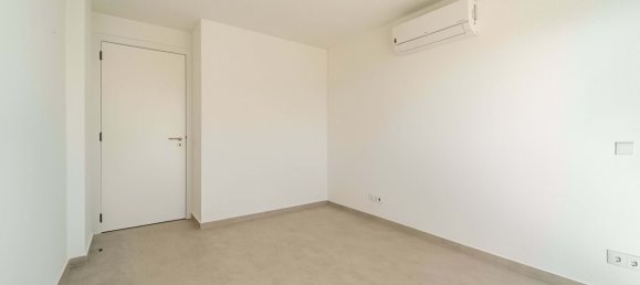 4 bedrooms Penthouse in Lagoa, Portugal No. 128648 17