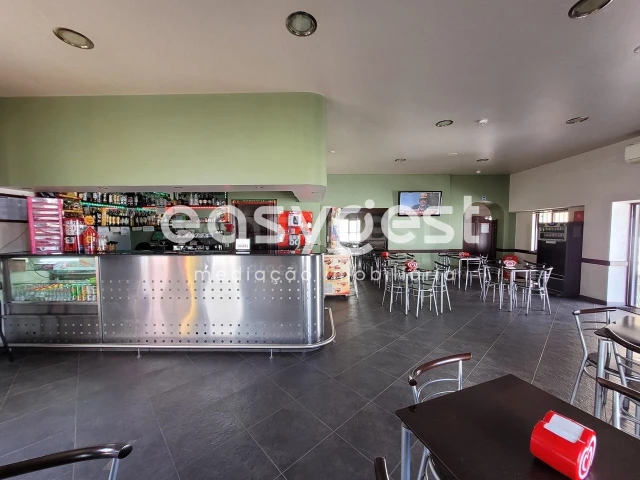 Коммерческая недвижимость 151м² в Серпа, Португалия № 36996