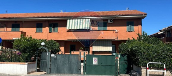 3 Schlafzimmer Haus in Rome, Italy, Nr. 370277 2