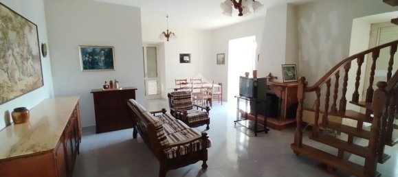 6 rooms Apartment in Cervaro, Italy No. 114704 15