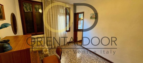 2 bedrooms Apartment in Venice, Italy No. 103324 7