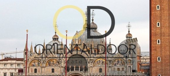 2 bedrooms Apartment in Venice, Italy No. 103324 21