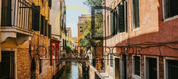 2 bedrooms Apartment in Venice, Italy No. 103324 20