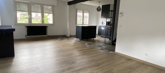 Casa de 3 dormitorios en Rombas, France No. 67078 2