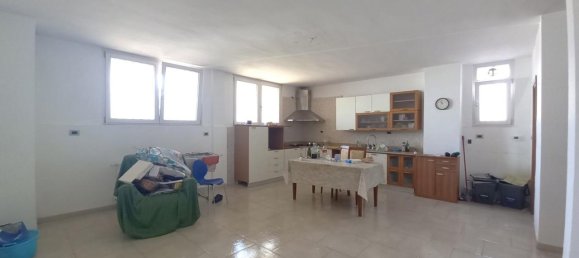 6غرفة شقة في Bari, Italy رقم 176059 17