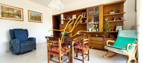 4 rooms Apartment in Cecina, Italy No. 280339 4