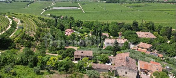 Grundstück in Verona, Italy 1350m², Nr. 323393 10