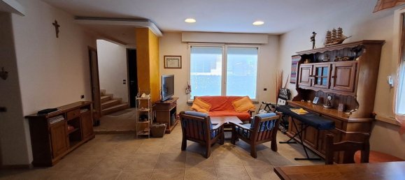 10 rooms House in Castelplanio, Italy No. 289934 2