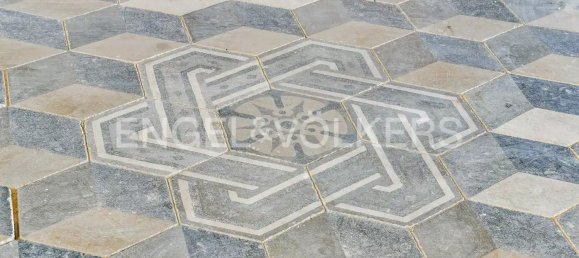 751m² Building in Faro, Portugal No. 149364 4