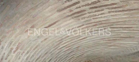 751m² Building in Faro, Portugal No. 149364 33