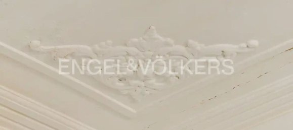 751m² Building in Faro, Portugal No. 149364 3