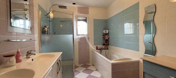 5 bedrooms House in Chailles, France No. 264222 3