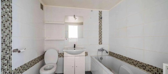 4 Schlafzimmer Wohnung in Paris, France, Nr. 295977 9