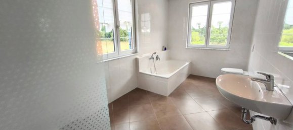 Casa de 3 dormitorios en Mazieres-en-Gatine, France No. 342304 17