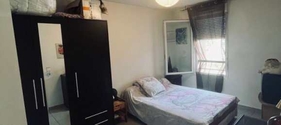 Квартира с 1 спальней в Карро, Франция № 330077 4