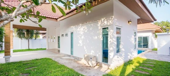 3 bedrooms House in Hua Hin, Thailand No. 64752 13