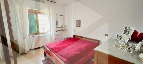 3 rooms Apartment in Termoli, Italy No. 19227 7