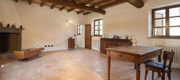 18 rooms House in Castell'Arquato, Italy No. 252205 11