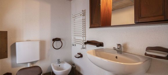 18 rooms House in Castell'Arquato, Italy No. 252205 9