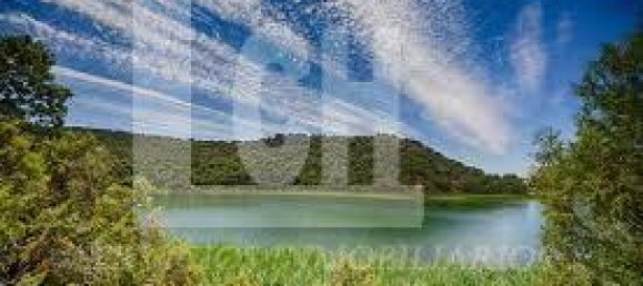 8 bedrooms House in Madrid, Spain No. 101703 2