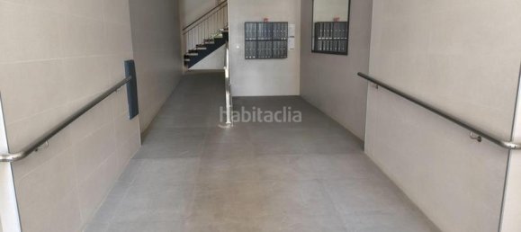 4 bedrooms Apartment in Sant Boi de Llobregat, Spain No. 168597 32