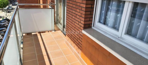 4 bedrooms Apartment in Sant Boi de Llobregat, Spain No. 168597 6