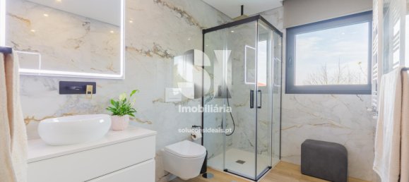 5 bedrooms House in Penafiel, Portugal No. 16881 48