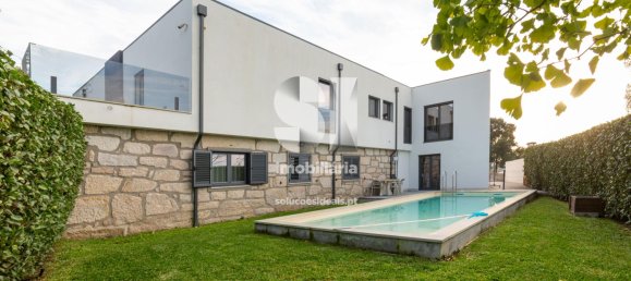 5 bedrooms House in Penafiel, Portugal No. 16881 20