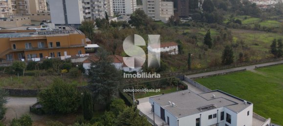 5 bedrooms House in Penafiel, Portugal No. 16881 26