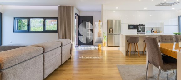 5 bedrooms House in Penafiel, Portugal No. 16881 6