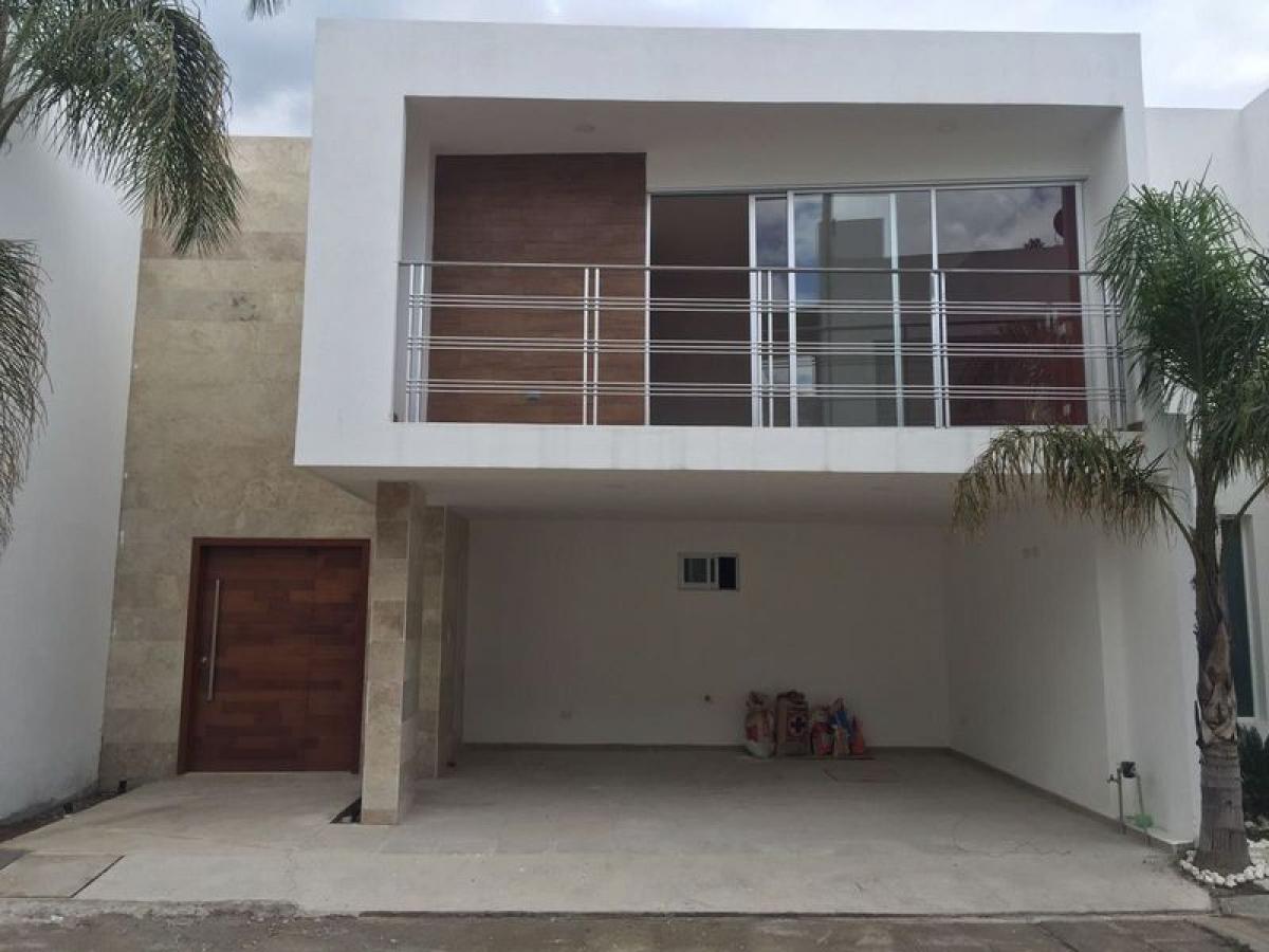 3 bedrooms House in Puebla, Mexico No. 146255