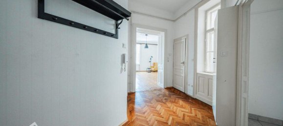 2 rooms Apartment in Mariahilf, Austria No. 242612 5