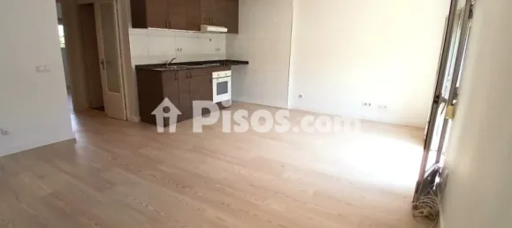 2 Schlafzimmer Wohnung in Sant Marti, Spain, Nr. 183834 18