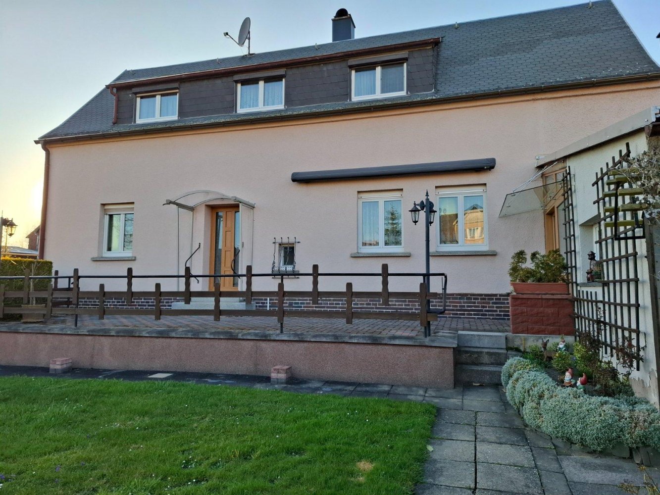 Casa de 4 habitaciónes en Vogtlandkreis, Germany No. 316457