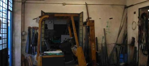 554m² Warehouse in Vigevano, Italy No. 64338 6