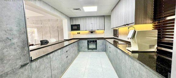 4 bedrooms Townhouse in Al Hamra Village, UAE No. 23085 6