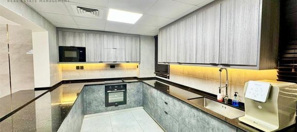 4 bedrooms Townhouse in Al Hamra Village, UAE No. 23085 7