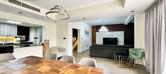 4 bedrooms Townhouse in Al Hamra Village, UAE No. 23085 3